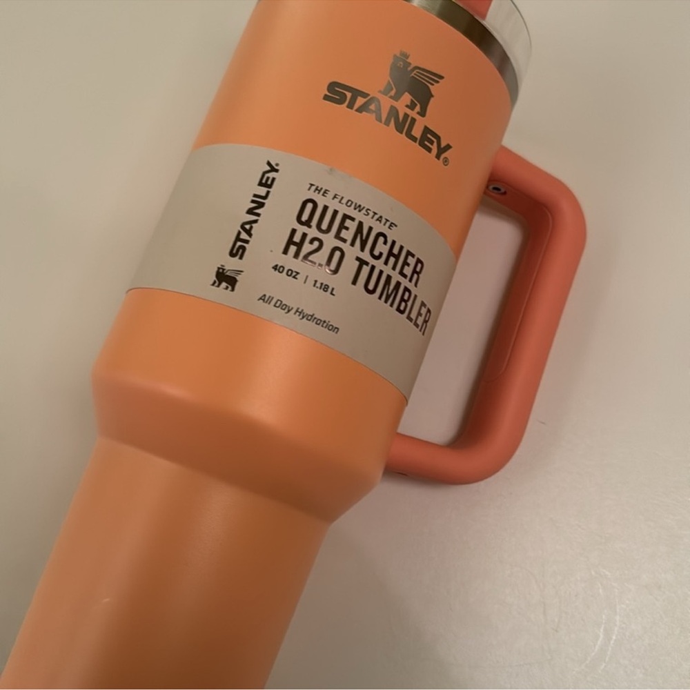 NWT Stanley Melon Quencher H2.0 Tumbler - Picture 4 of 6